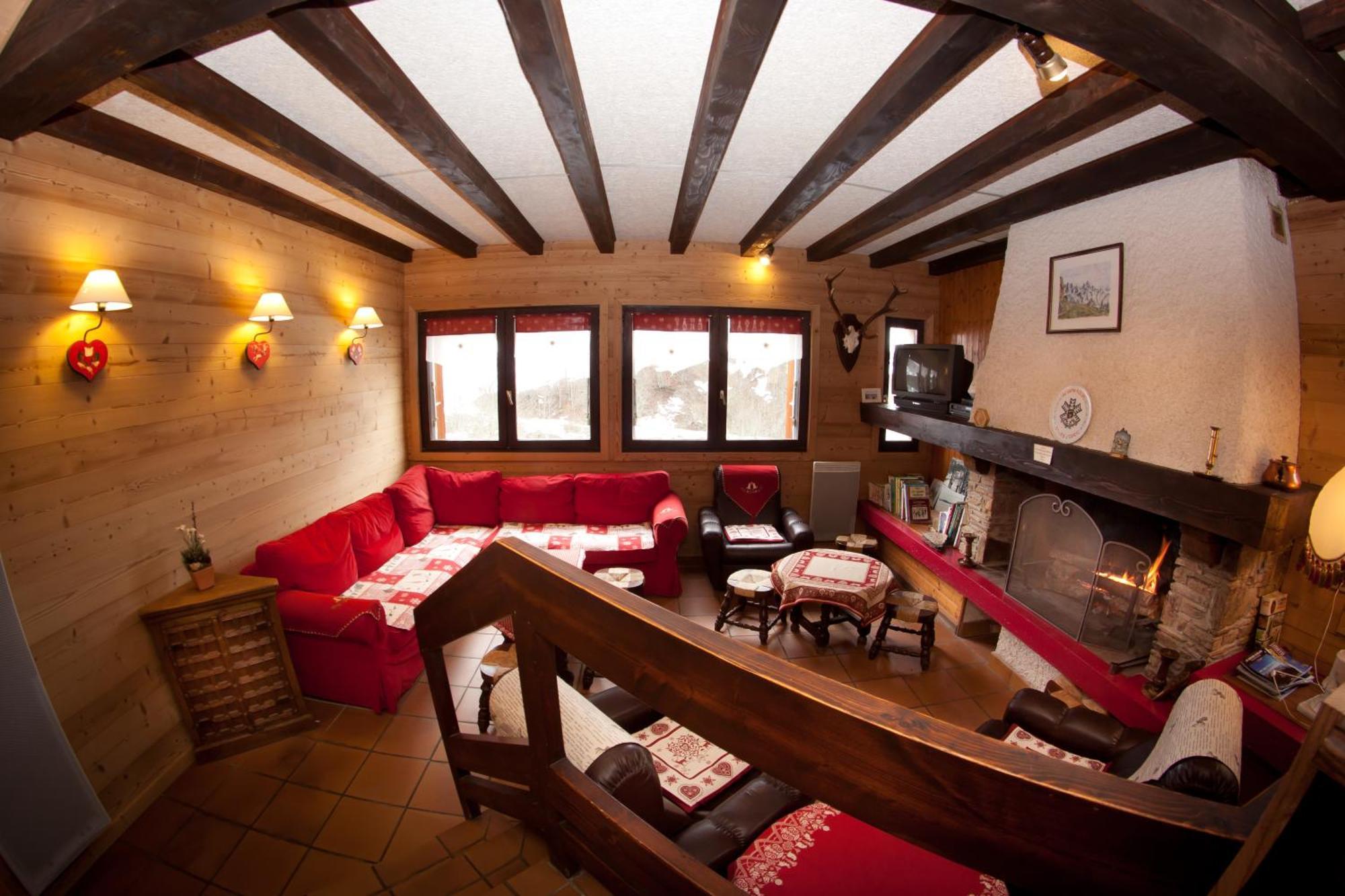 Hotel - Restaurant - Bar - Le Sapin Fleuri Bourg-dʼOueil Kültér fotó